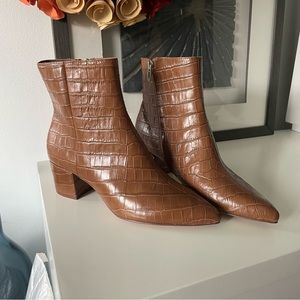 Dolce Vita Bel Ankle Boots size 7.5